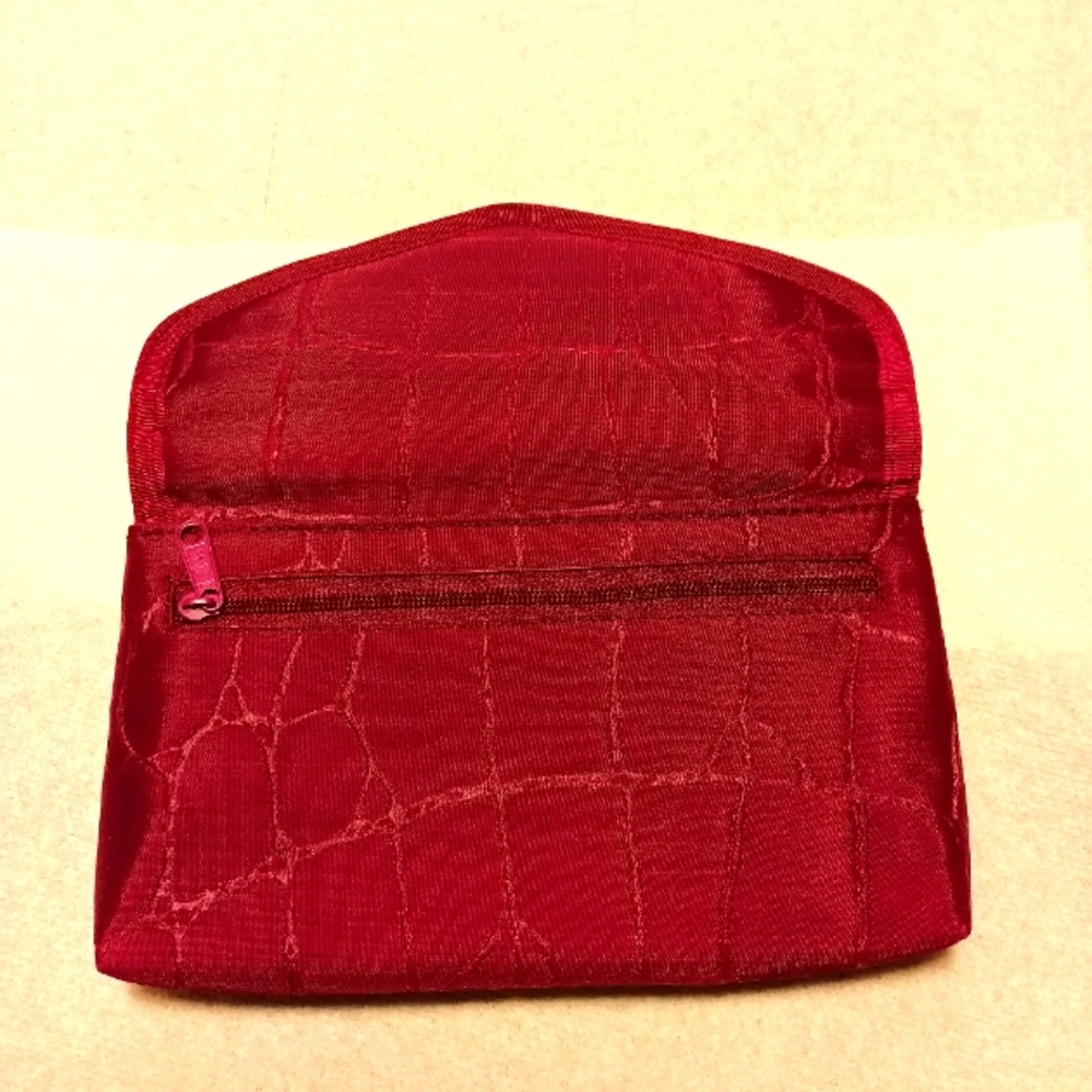 All in one alligator print wallet